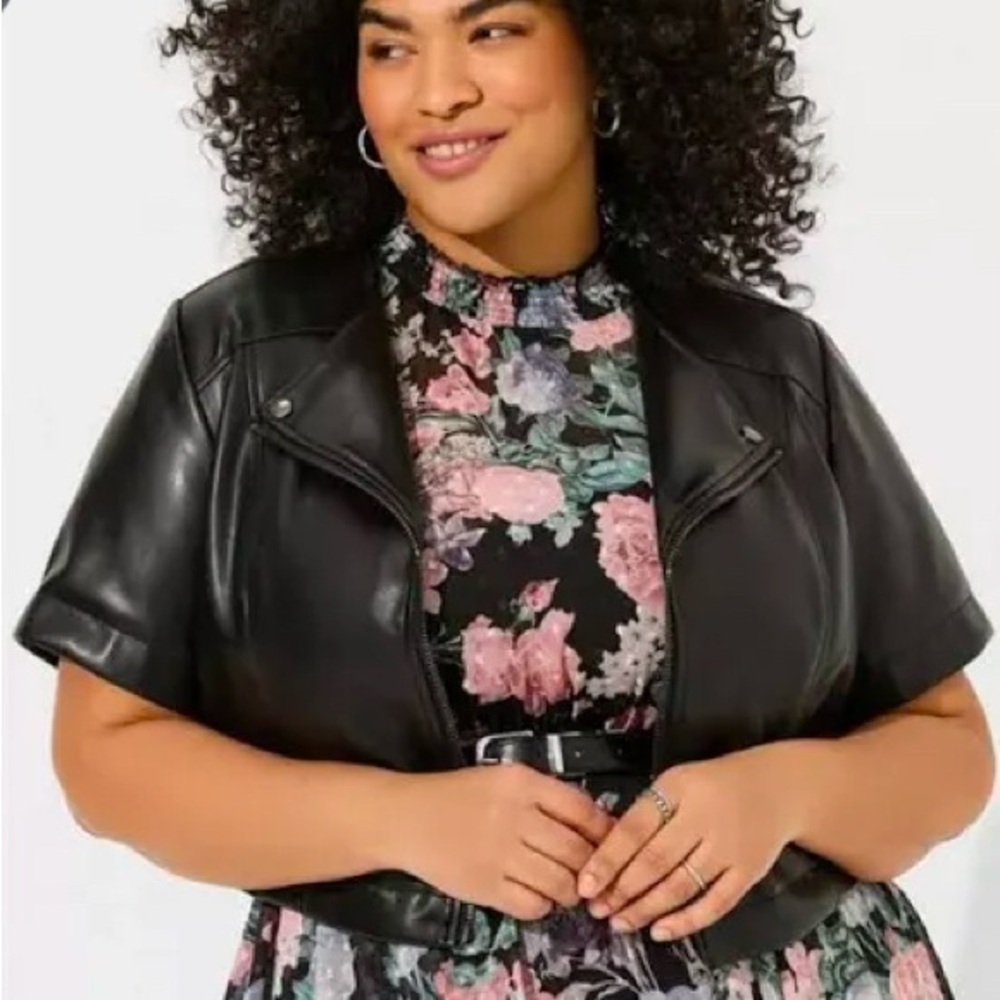 Torrid Faux Leather cropped short sleeve jacket